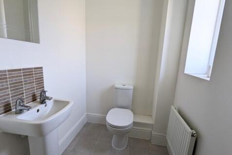 Cloakroom/wc