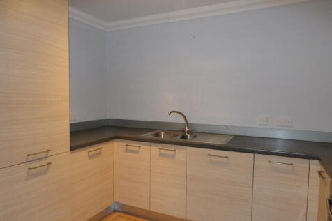 Kitchen (2)
