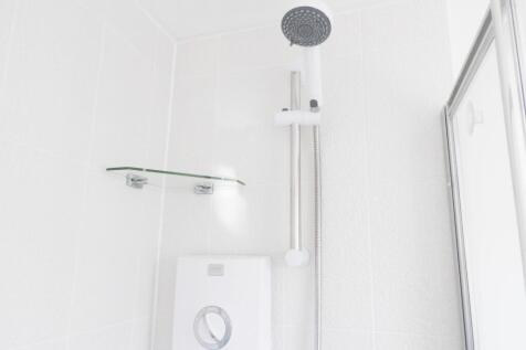 En Suite Shower