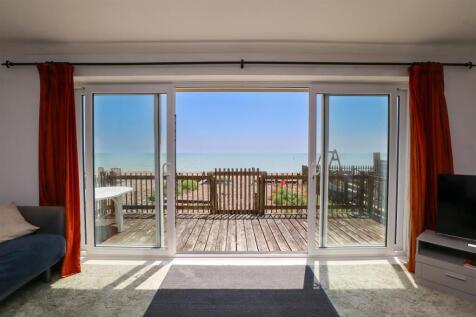 Beachside decked terrace