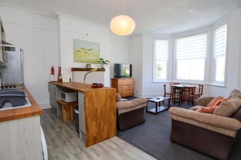 Open-plan kitchen/living room