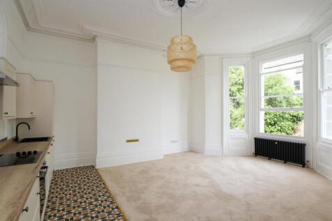 Open-plan kitchen/living room