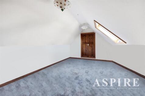 Aspire High Road14.jpg