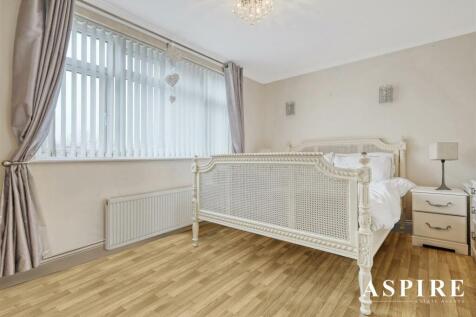 GROUND FLOOR BEDROOM THREE