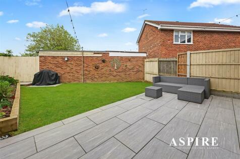 Aspire Benfleet2004.jpg