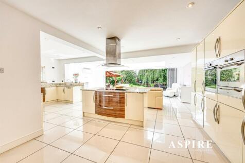 Aspire Estate Agents29.jpg