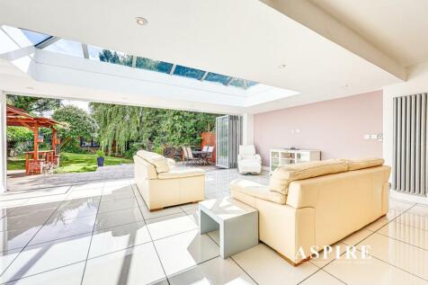 Aspire Estate Agents32.jpg