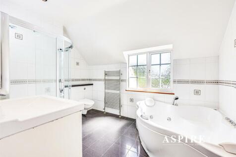 Aspire Estate Agents12.jpg