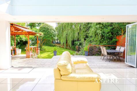 Aspire Estate Agents40.jpg