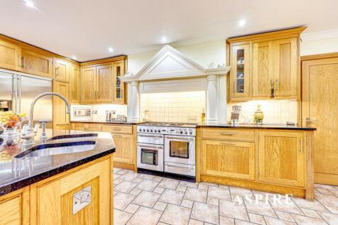 Aspire Estate Agents21.jpg