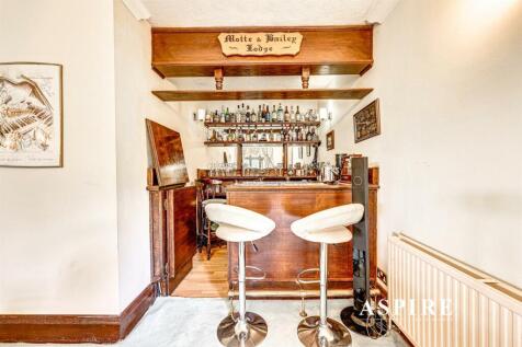 Aspire Estate Agents24.jpg