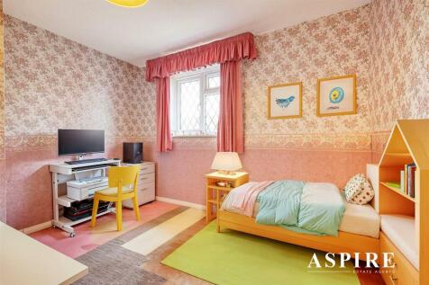 Aspire Estate Agents3000 (1).jpg