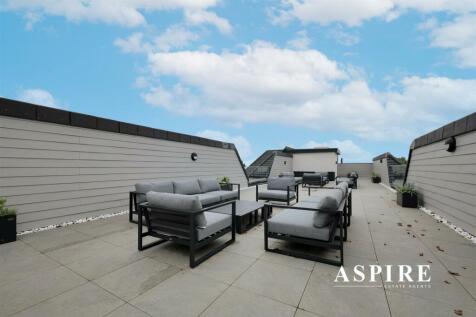Aspire Estate Agents2006.jpg