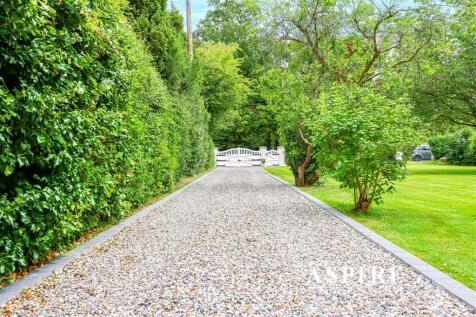 Aspire Estate Agents38.jpg