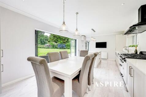 Aspire Estate Agents3.jpg