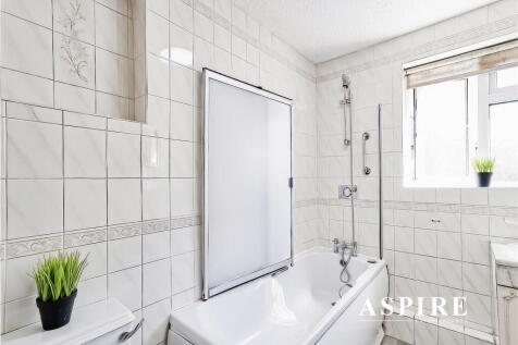 Aspire Estate Agents1.jpg