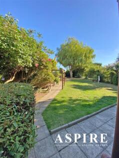 New Garden Shot Deerhurst 1.jpg
