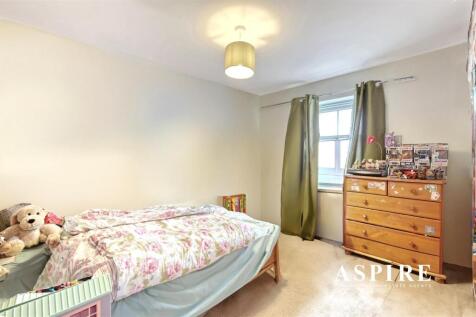Aspire Estate Agents2.jpg