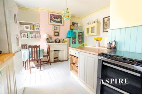 Aspire Estate Agents14.jpg