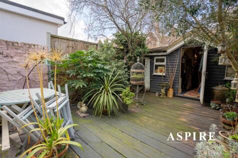 Aspire Estate Agents9.jpg