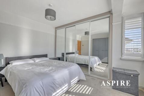 Aspire Estate Agents22.jpg