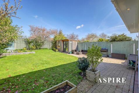 Aspire Estate Agents15.jpg