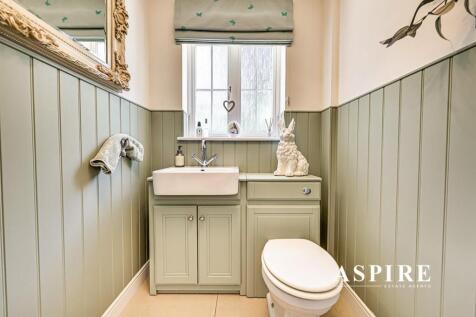 Aspire Estate Agents102.jpg
