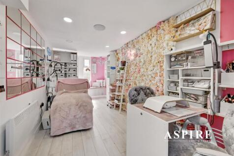 Aspire Estate Agents14.jpg