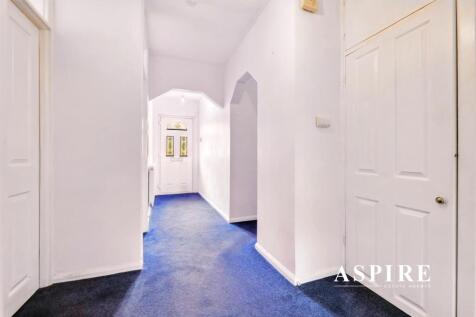 Aspire Estate Agents11.jpg