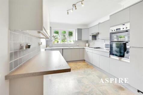 Aspire Estate Agents20.jpg