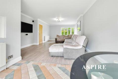 Aspire Estate Agents26.jpg