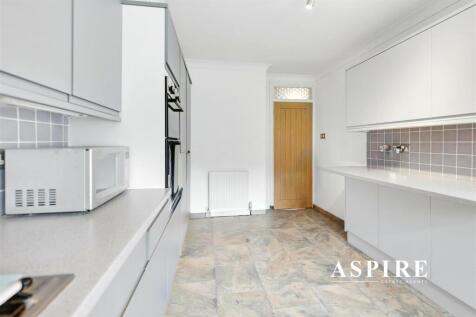 Aspire Estate Agents21.jpg