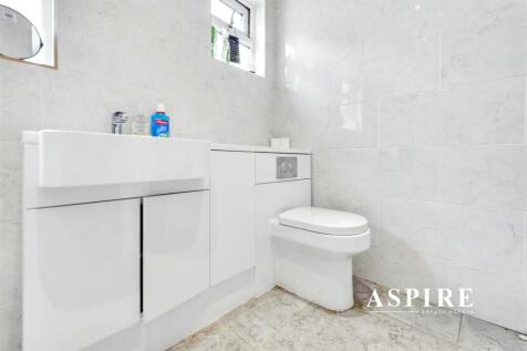 Aspire Estate Agents19.jpg