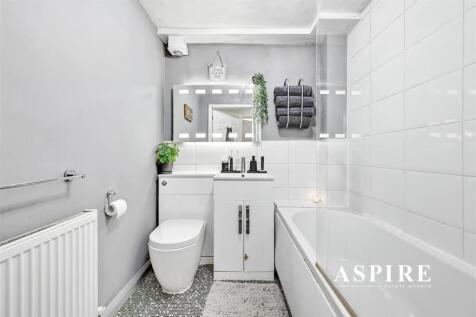 Aspire Estate Agents5.jpg