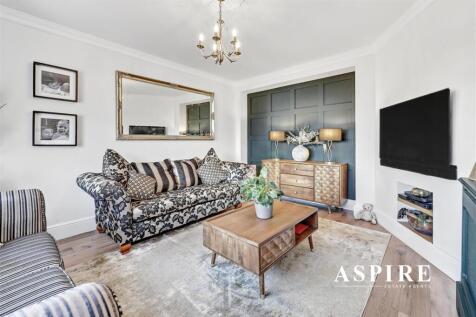 Aspire Estate Agents20.jpg
