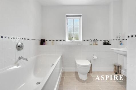 Aspire Estate Agents18.jpg