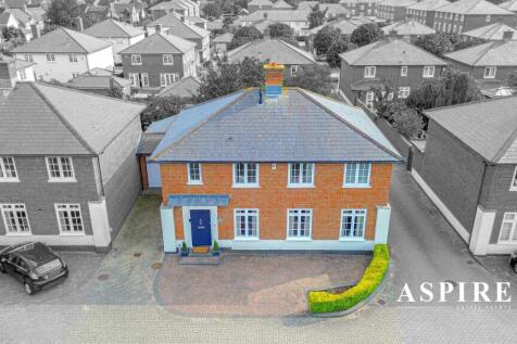 Aspire Estate Agents102.jpg
