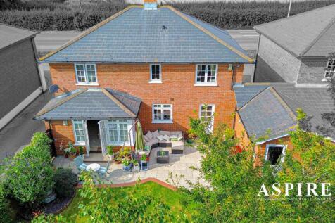 Aspire Estate Agents100.jpg