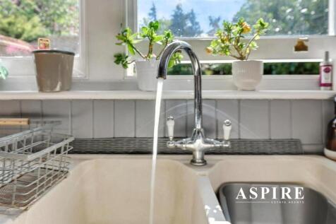 Aspire Estate Agents3.jpg