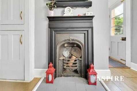 Aspire Estate Agents8.jpg