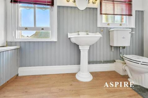 Aspire Estate Agents20.jpg