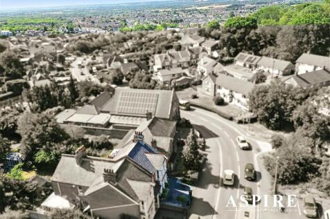 Aspire Estate Agents18.jpg