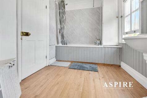 Aspire Estate Agents21.jpg