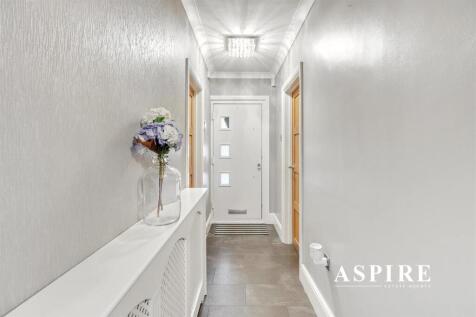 Aspire Estate Agents5.jpg