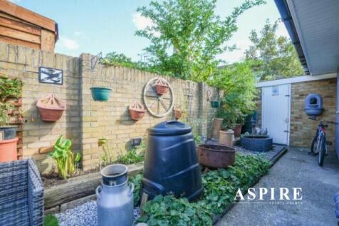 Aspire Estate Agents4.jpg