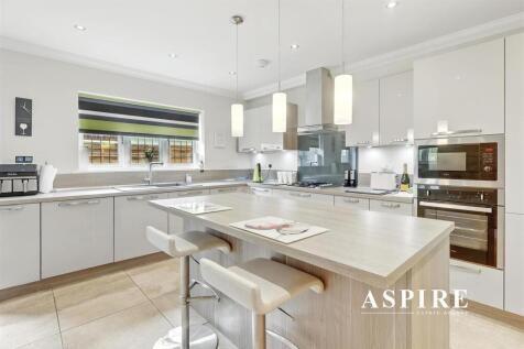 Aspire Estate Agents30.jpg