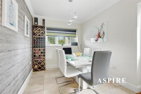 Aspire Estate Agents27.jpg