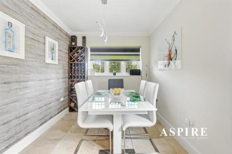 Aspire Estate Agents28.jpg