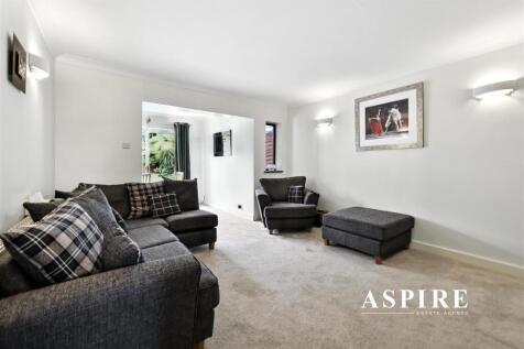 Aspire Estate Agents16.jpg