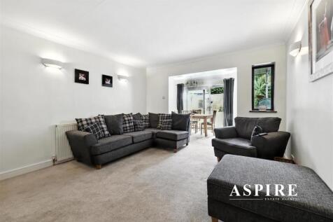 Aspire Estate Agents17.jpg